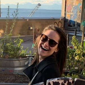 Meet your Posher, Megan